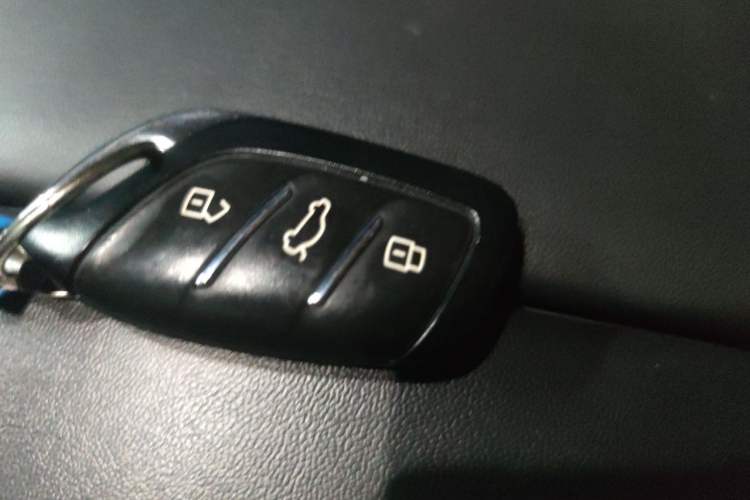 Used Roewe RX5 MAX 2019 400TGI Automatic Smart Cabin Flagship Edition Vehicle Key