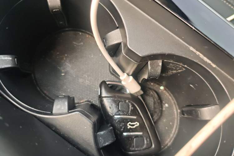 Used Roewe RX5 MAX 2019 300TGI Automatic Smart Cabin Flagship Edition Vehicle Key