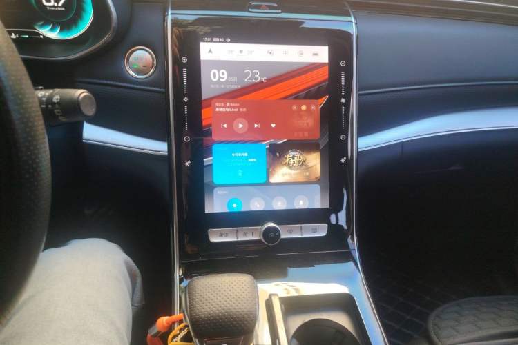 Used Roewe RX5 MAX 2019 400TGI Automatic Smart Cabin Flagship Edition Audio And AC Panel