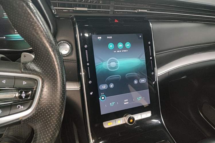 Used Roewe RX5 MAX 2019 300TGI Automatic Smart Cabin Flagship Edition Audio And AC Panel