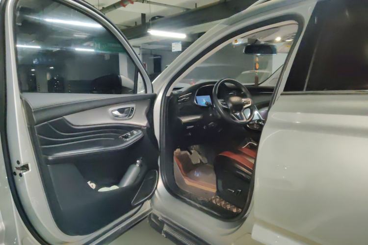 Used Roewe RX5 MAX 2019 300TGI Automatic 4G Connect Luxury Edition Driver Seat