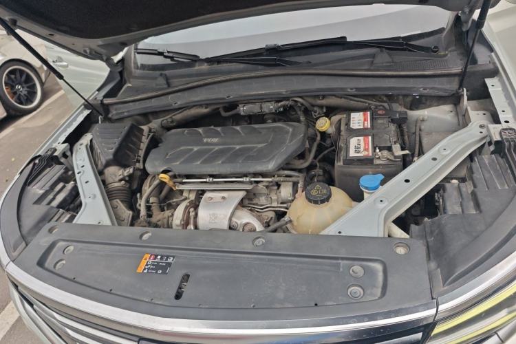 Used Roewe RX5 MAX 2019 400TGI Automatic Smart Cabin Flagship Edition Engine Bay