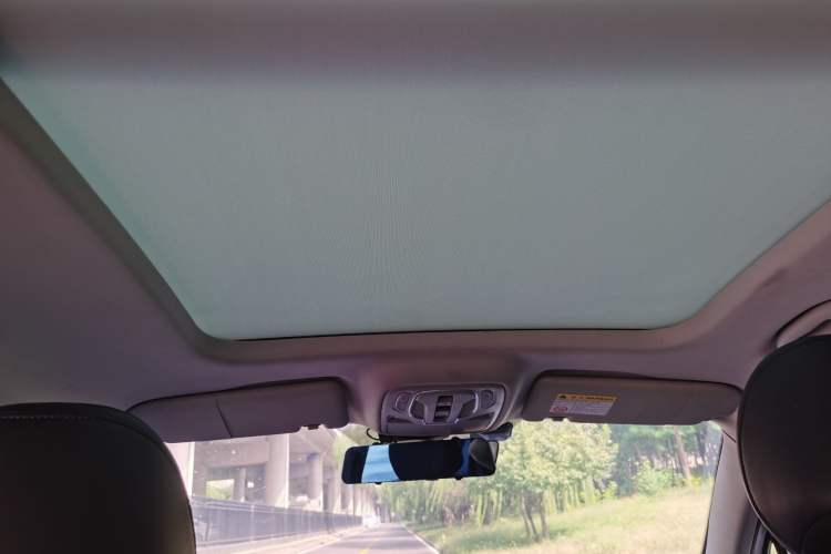 Used Roewe RX5 MAX 2019 300TGI Automatic Smart Cabin Luxury Edition Headliner