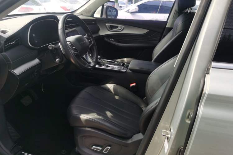 Used Roewe RX5 MAX 2019 300TGI Automatic Smart Cabin Luxury Edition Interior 1