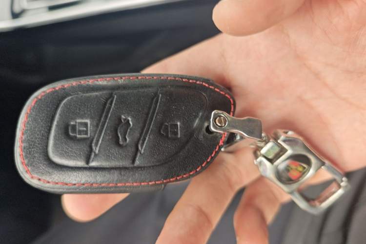 Used Roewe RX5 MAX 2019 400TGI Automatic Smart Cabin Flagship Edition Interior 1