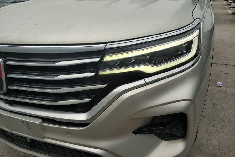 Used Roewe RX5 MAX 2019 400TGI Automatic Smart Cabin Flagship Edition Left Front Headlight