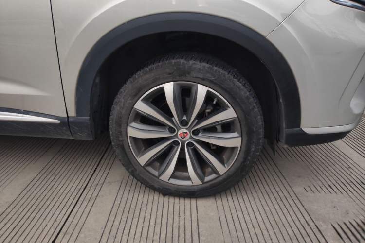 Used Roewe RX5 MAX 2019 300TGI Automatic 4G Connect Luxury Edition Right Front Wheel Hub