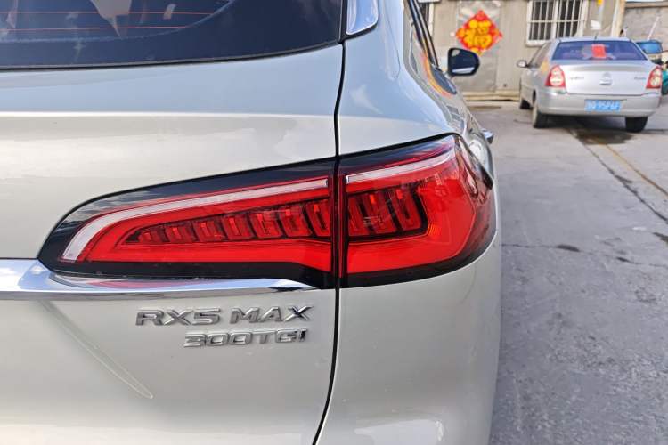 Used Roewe RX5 MAX 2019 300TGI Automatic Smart Cabin Luxury Edition Right Rear Taillight