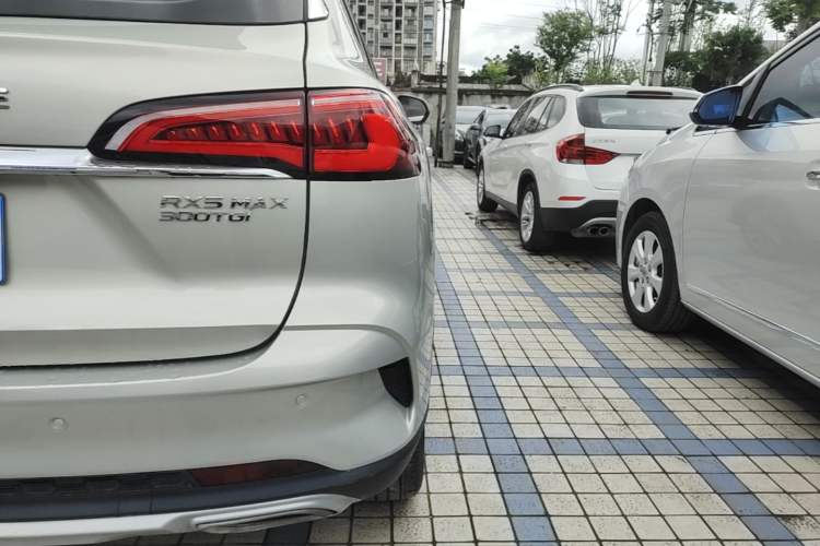Used Roewe RX5 MAX 2019 300TGI Automatic Smart Cabin Luxury Edition Right Rear Taillight