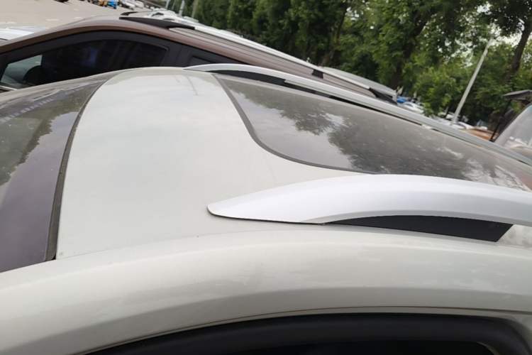 Used Roewe RX5 MAX 2019 300TGI Automatic 4G Connect Luxury Edition Roof