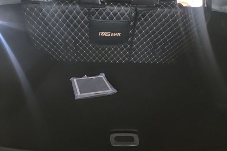 Used Roewe RX5 MAX 2019 300TGI Automatic Smart Cabin Flagship Edition Trunk