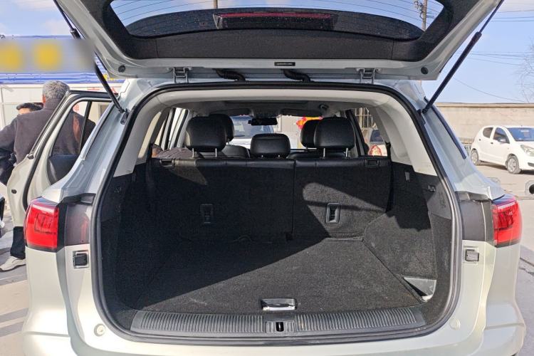 Used Roewe RX5 MAX 2019 300TGI Automatic Smart Cabin Luxury Edition Trunk