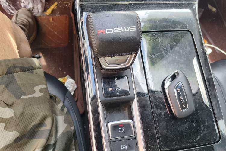 Used Roewe RX5 MAX 2019 300TGI Automatic Smart Cabin Luxury Edition Gear Lever