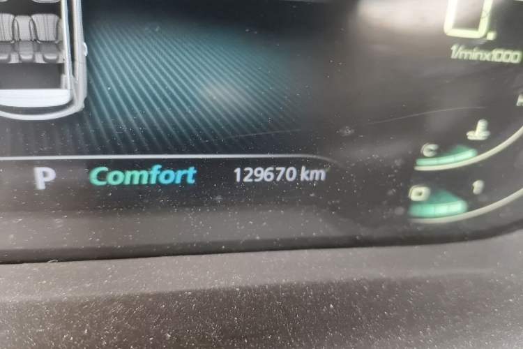 Used Roewe RX5 MAX 2019 300TGI Automatic Smart Cabin Luxury Edition Odometer Close Up