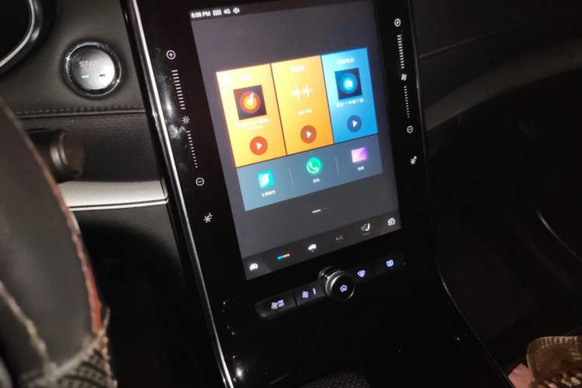 Used Roewe RX5 MAX 2019 300TGI Automatic 4G Connect Luxury Edition Audio And AC Panel