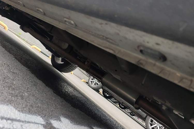 Used Roewe RX5 MAX 2019 400TGI Automatic Smart Cabin Flagship Edition Chassis Front Right