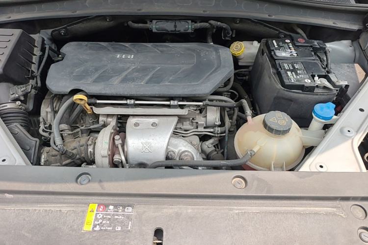 Used Roewe RX5 MAX 2019 400TGI Automatic Smart Cabin Flagship Edition Engine Bay