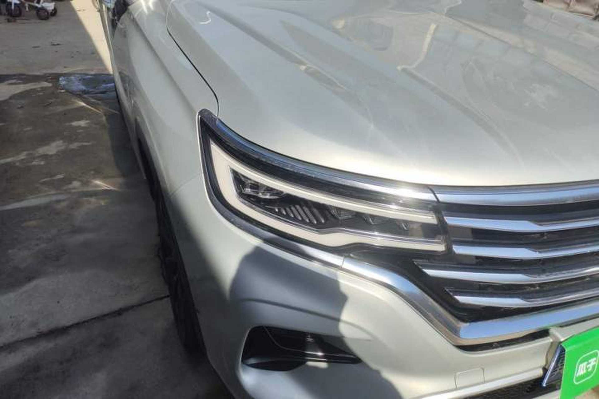 Used Roewe RX5 MAX 2019 300TGI Automatic Smart Cabin Luxury Edition Right Front Headlight