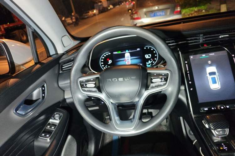 Used Roewe RX5 MAX 2019 300TGI Automatic 4G Connect Luxury Edition Steering Wheel