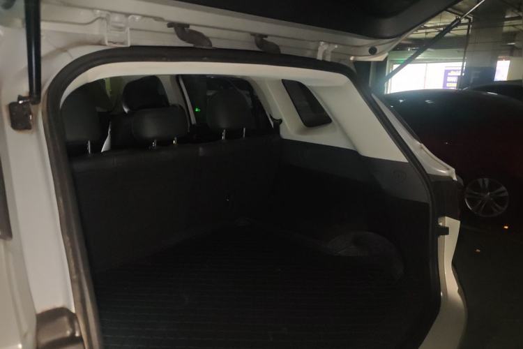 Used Roewe RX5 MAX 2019 300TGI Automatic Smart Cabin Luxury Edition Trunk