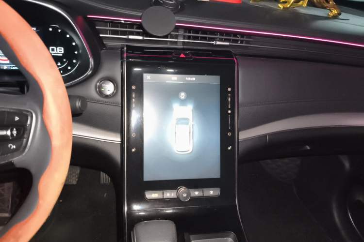 Used Roewe RX5 MAX 2019 300TGI Automatic 4G Connect Luxury Edition Audio And AC Panel