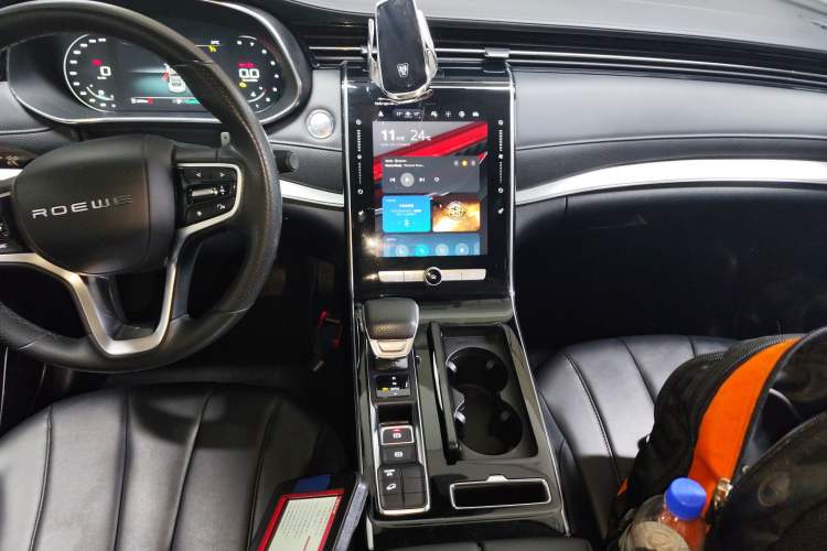 Used Roewe RX5 MAX 2019 300TGI Automatic Smart Cabin Luxury Edition Audio And AC Panel