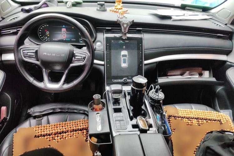 Used Roewe RX5 MAX 2019 300TGI Automatic 4G Connect Luxury Edition Center Console