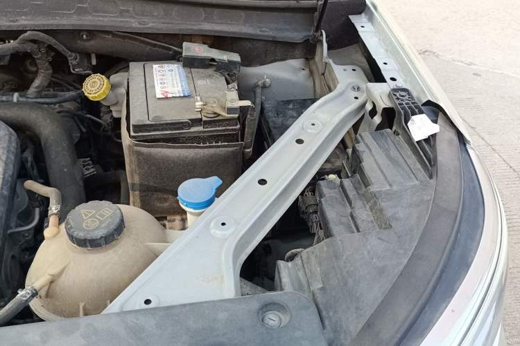 Used Roewe RX5 MAX 2019 300TGI Automatic Smart Cabin Flagship Edition Engine Bay Left