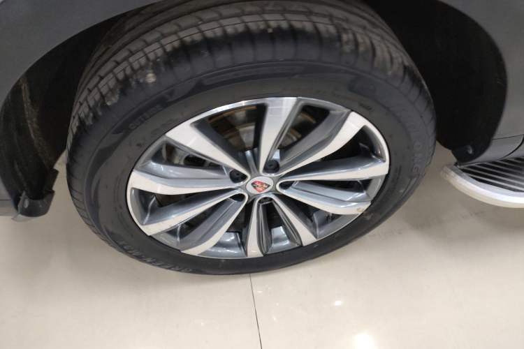 Used Roewe RX5 MAX 2019 400TGI Automatic 4G Connect Luxury Edition Exterior 5