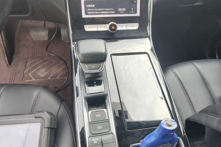 Used Roewe RX5 MAX 2019 300TGI Automatic Smart Cabin Luxury Edition Gear Lever