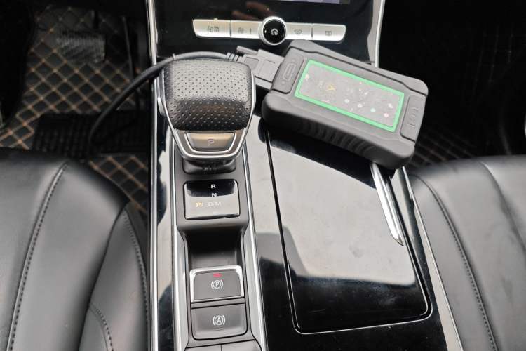 Used Roewe RX5 MAX 2019 300TGI Automatic Smart Cabin Luxury Edition Gear Lever