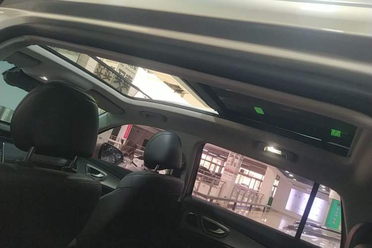 Used Roewe RX5 MAX 2019 300TGI Automatic Smart Cabin Flagship Edition Headliner