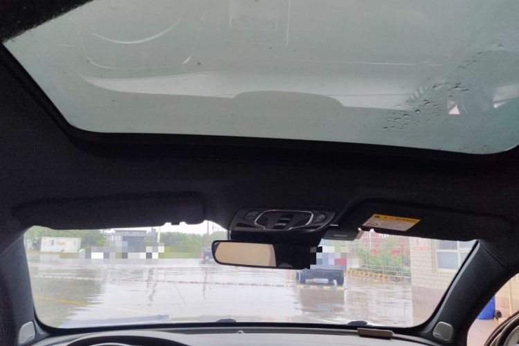 Used Roewe RX5 MAX 2019 400TGI Automatic All-Wheel Drive Smart Cabin Supreme Edition Headliner