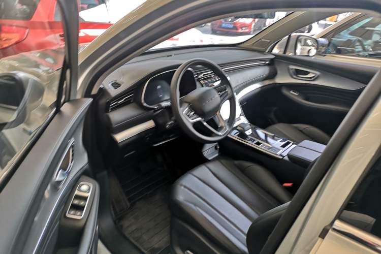 Used Roewe RX5 MAX 2019 300TGI Automatic 4G Connect Luxury Edition Interior 4
