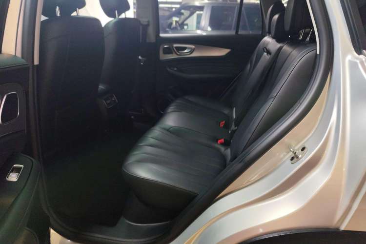 Used Roewe RX5 MAX 2019 300TGI Automatic Smart Cabin Luxury Edition Left Rear Seat