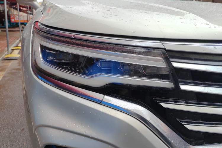 Used Roewe RX5 MAX 2019 300TGI Automatic 4G Connect Luxury Edition Right Front Headlight