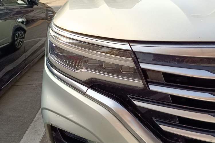 Used Roewe RX5 MAX 2019 300TGI Automatic Smart Cabin Flagship Edition Right Front Headlight