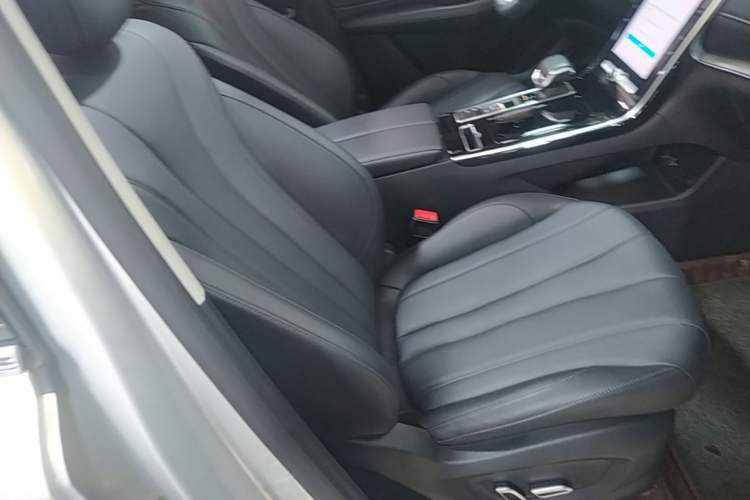 Used Roewe RX5 MAX 2019 300TGI Automatic Smart Cabin Flagship Edition Right Front Seat