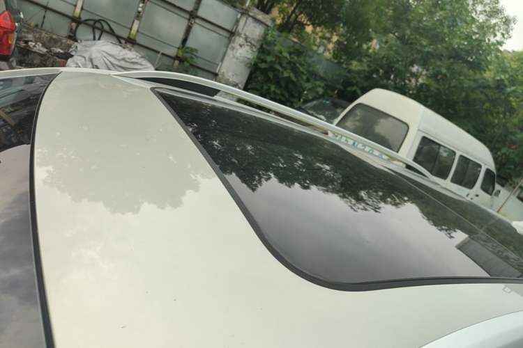 Used Roewe RX5 MAX 2019 300TGI Automatic Smart Cabin Luxury Edition Roof