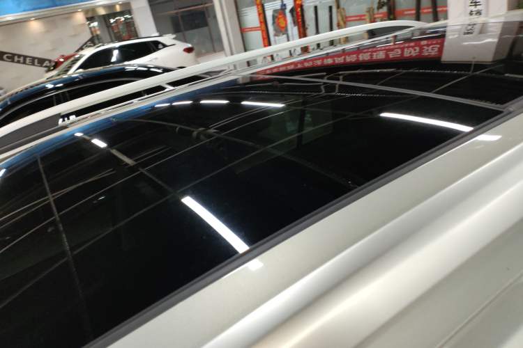 Used Roewe RX5 MAX 2019 400TGI Automatic 4G Connect Luxury Edition Roof