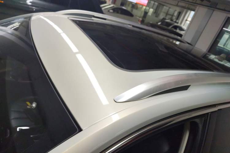 Used Roewe RX5 MAX 2019 300TGI Automatic Smart Cabin Luxury Edition Roof