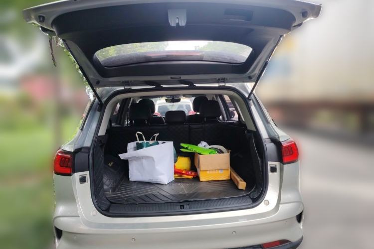 Used Roewe RX5 MAX 2019 300TGI Automatic Smart Cabin Luxury Edition Trunk