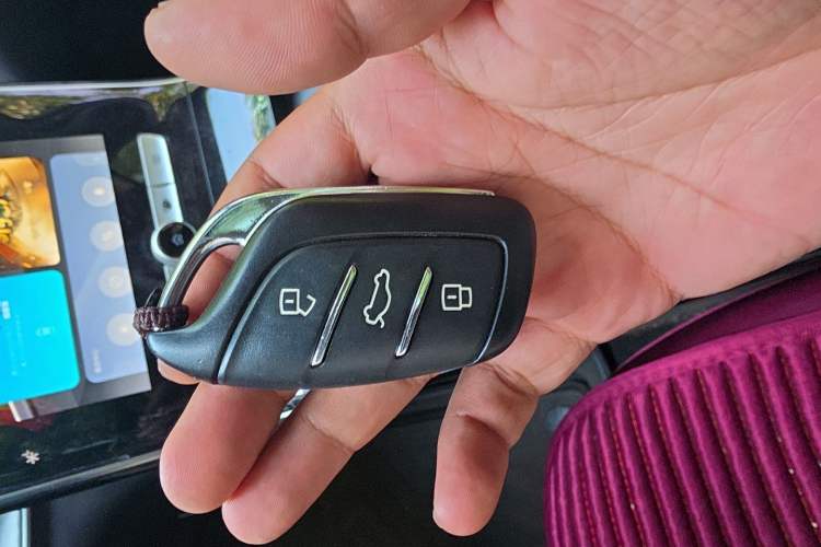 Used Roewe RX5 MAX 2019 400TGI Automatic Smart Cabin Flagship Edition Vehicle Key