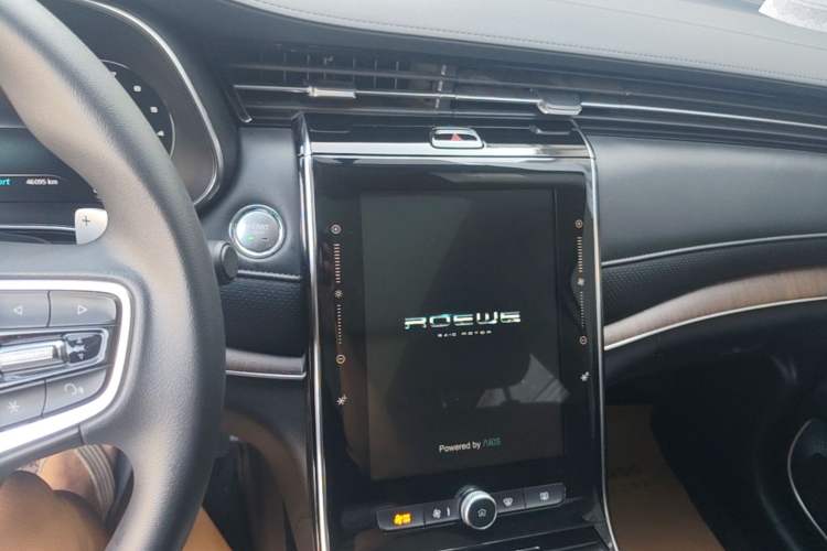 Used Roewe RX5 MAX 2019 300TGI Automatic 4G Connect Luxury Edition Audio And AC Panel
