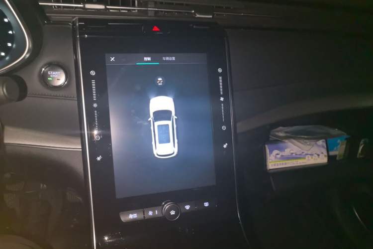 Used Roewe RX5 MAX 2019 300TGI Automatic 4G Connect Luxury Edition Audio And AC Panel