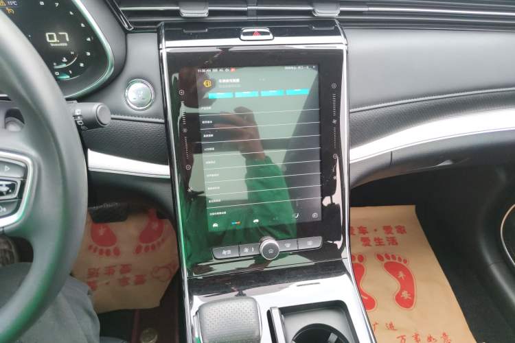Used Roewe RX5 MAX 2019 300TGI Automatic 4G Connect Luxury Edition Audio And AC Panel