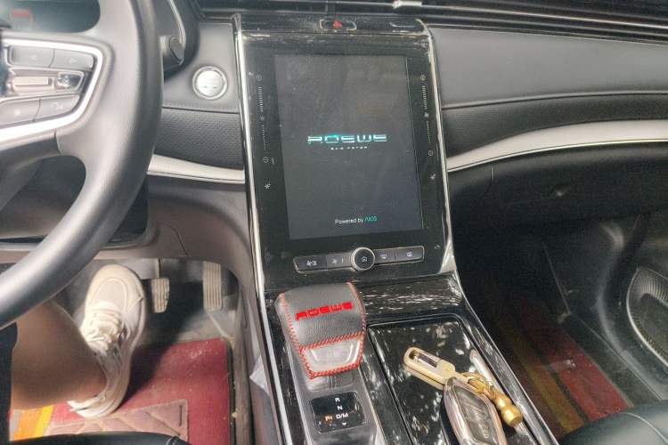 Used Roewe RX5 MAX 2019 300TGI Automatic 4G Connect Luxury Edition Audio And AC Panel