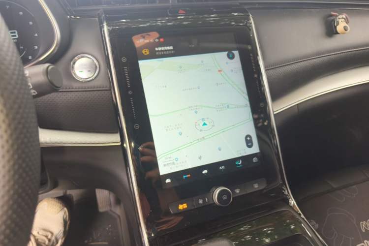 Used Roewe RX5 MAX 2019 300TGI Automatic 4G Connect Luxury Edition Audio And AC Panel