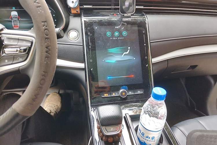 Used Roewe RX5 MAX 2019 300TGI Automatic 4G Connect Luxury Edition Audio And AC Panel