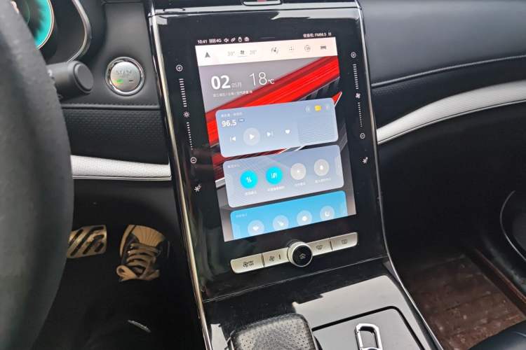 Used Roewe RX5 MAX 2019 300TGI Automatic Smart Cabin Flagship Edition Audio And AC Panel
